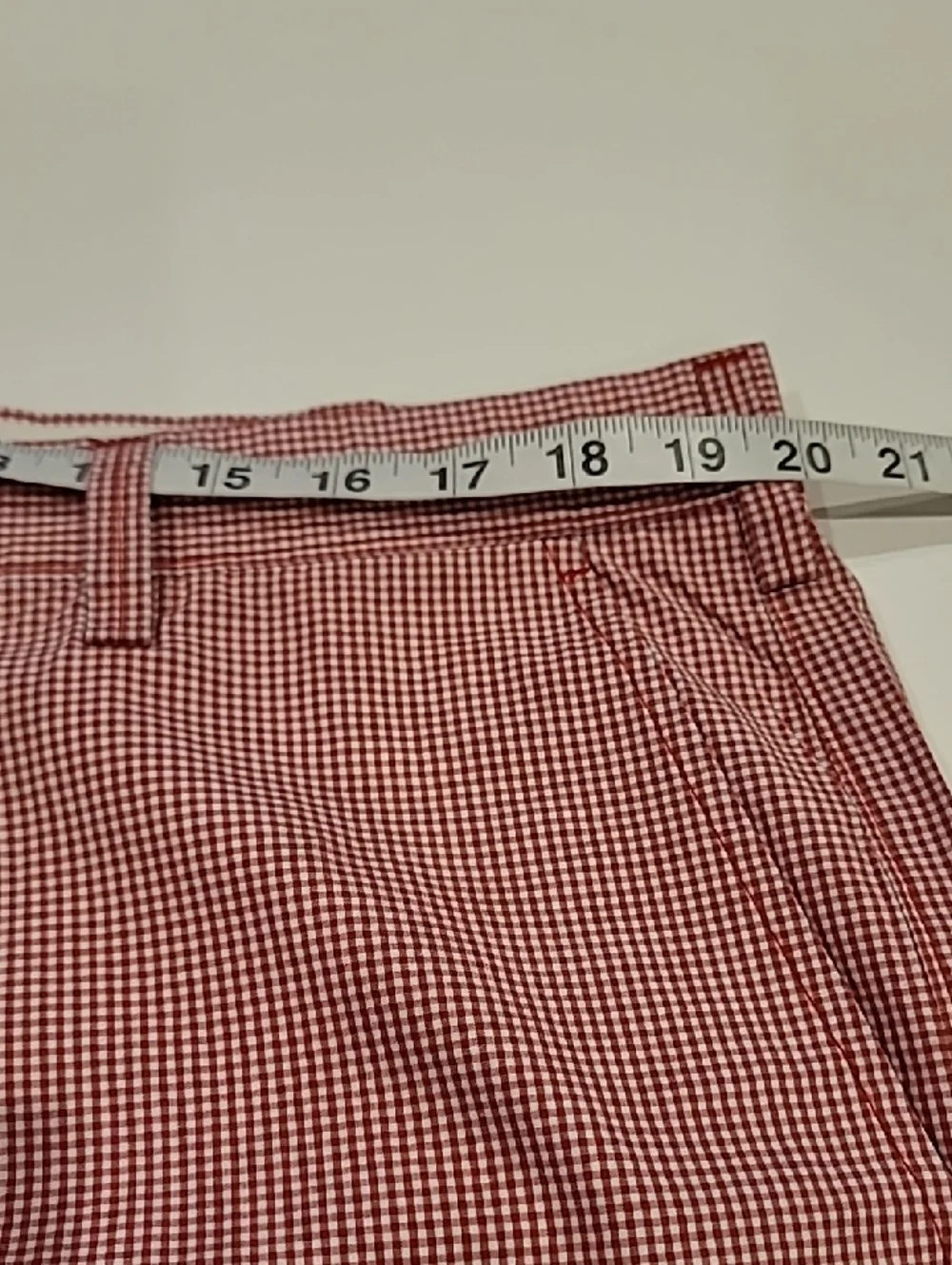 J. Crew Men's Red Micro-Check Flat Front Shorts 38 All Cotton